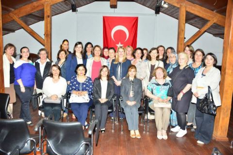 Selçuk Kadın Girişimciler Kuruluna Girişimcilik Semineri