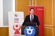 Akbank Dönüşüm Akademisi TOBB İzmir Kadın Girişimciler Programı İzmir’de Fiziki Eğitimlerini Başarıyla Tamamlandı.